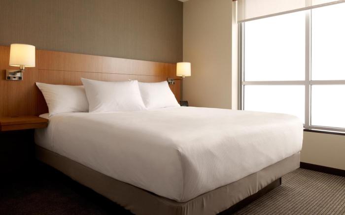 Hyatt Place Ft Laud Cruise Port