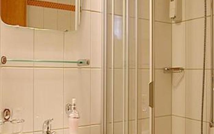 VISPERBLICK 24-7 Parkplatz und Fruhstuck inkl