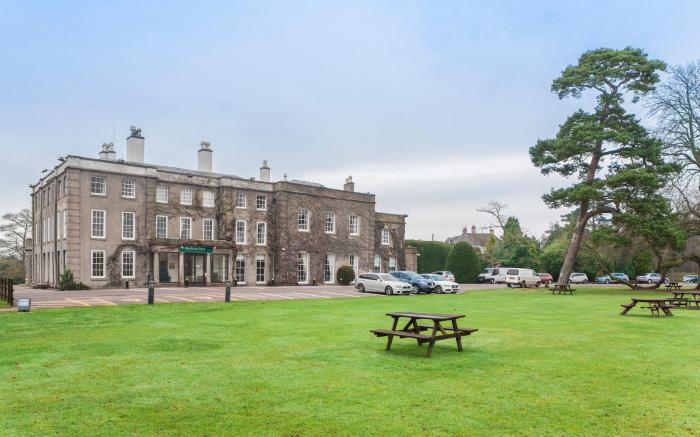 Wychnor Park Country Club 