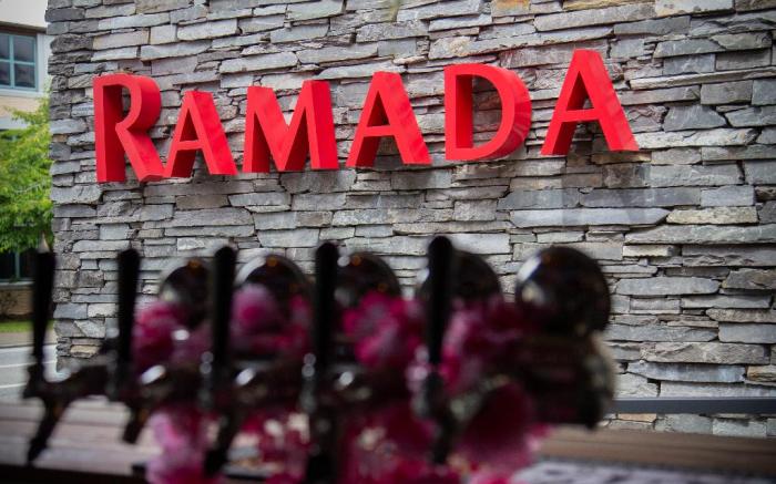 Ramada by Wyndham Queenstown Central