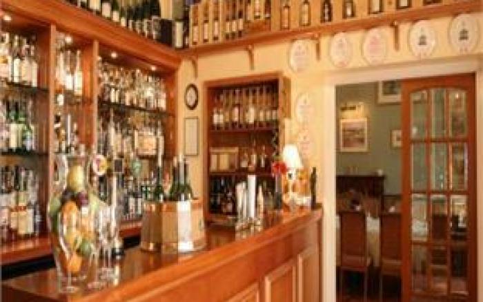 Old Manor Hotel