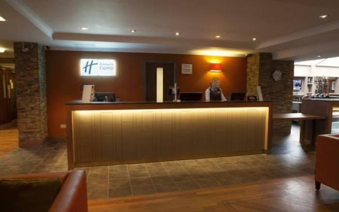 Holiday Inn Express Edinburgh Airport By IHG