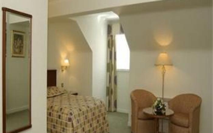 Best Western Plus Bentley Hotel, Leisure Club & Spa