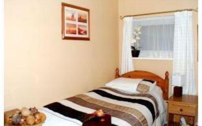 Lakeview Guest House
