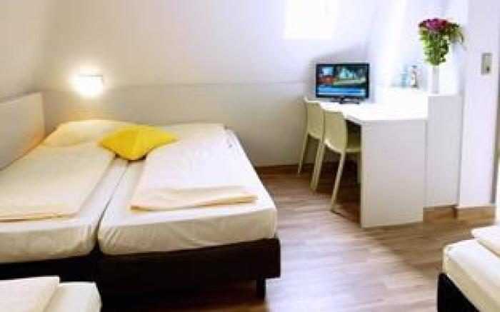 Colour Hotel