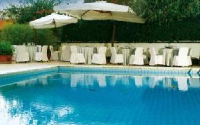 Hotel Marad