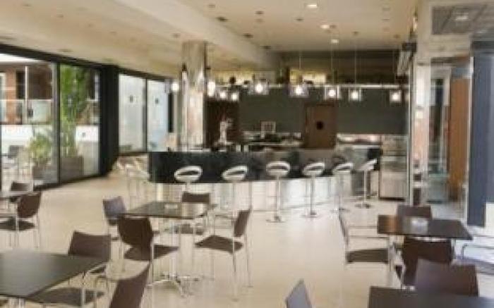 Hotel y Apartamentos Conilsol