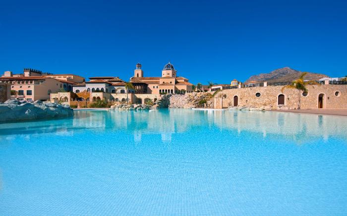 The Level at Melia Villaitana