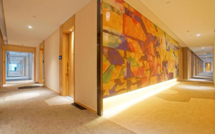 Wassim R Hotel (Suzhou Shantang Street Shilu Metro Station)