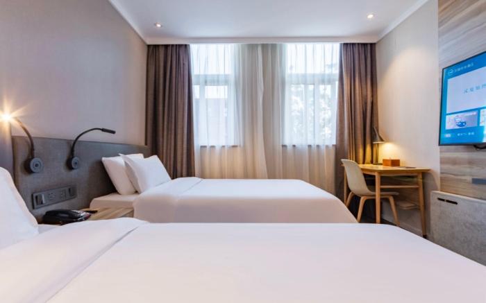 Hanting Premium Hotel Shanghai Lujiazui Oriental Pearl Tower