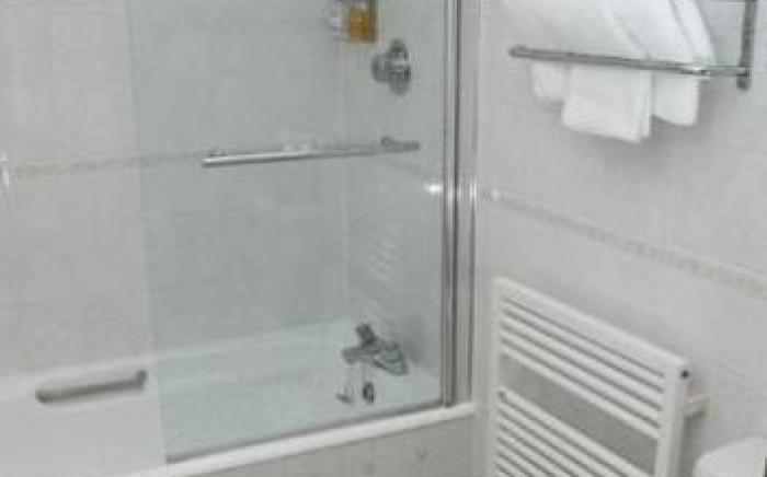 Gatwick Cambridge Hotel