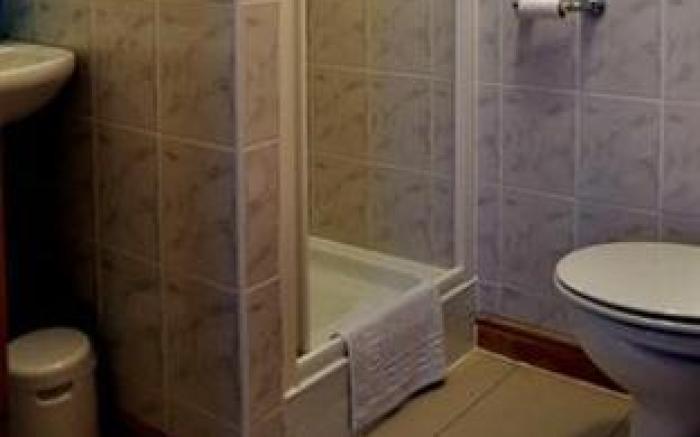 Acorn Lodge Gatwick