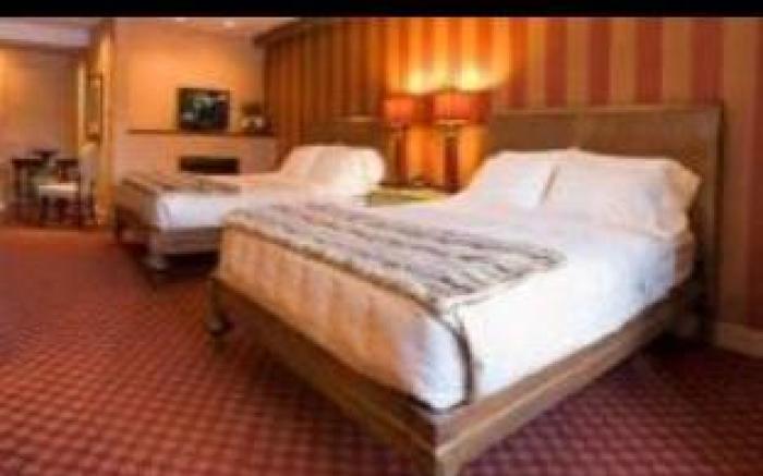 Hotel Champlain