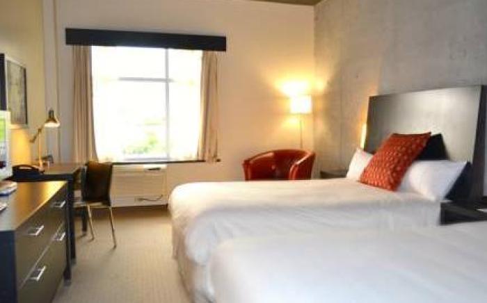 Grand Times Hotel – Aeroport de Quebec