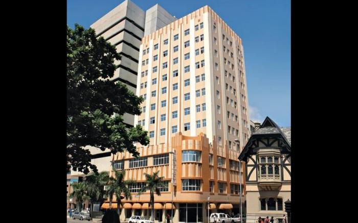 Albany Hotel