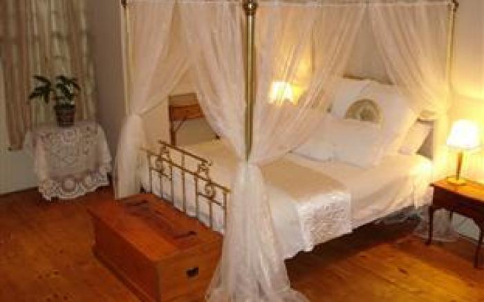 Constantia Guest Lodge