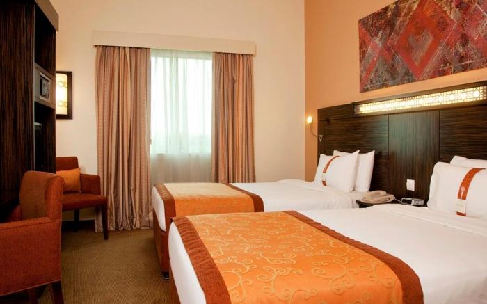 Holiday Inn Express Dubai Internet City By IHG