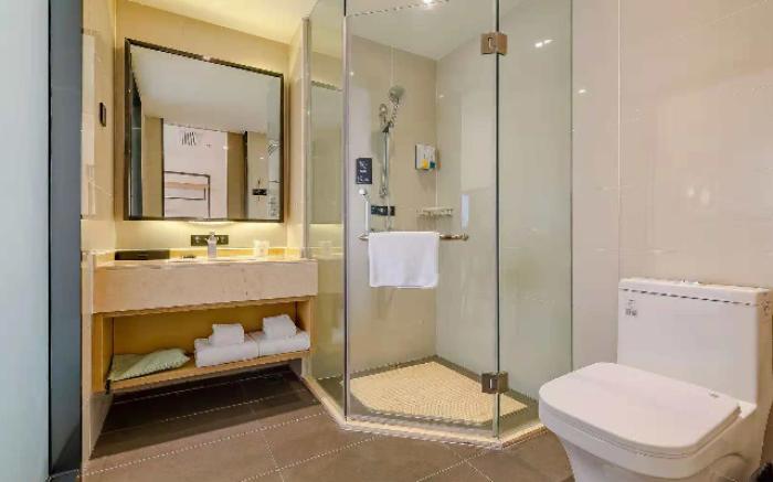 City Comfort Inn Chengdu Wenjiang Zhujiang Square Guanghua Park Metro Station
