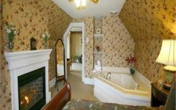 Glynn House Inn