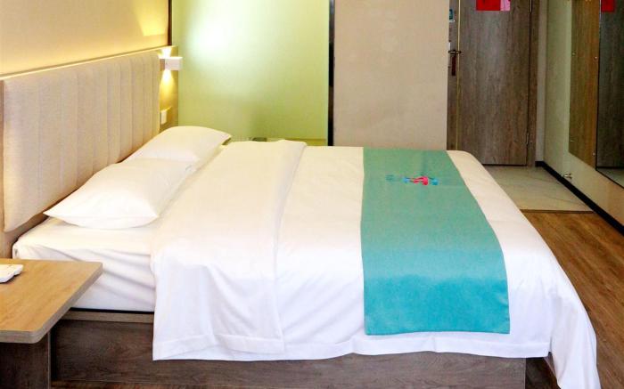 PAI Hotel Leshan Qianwei Ximen Longchi Haochi Street