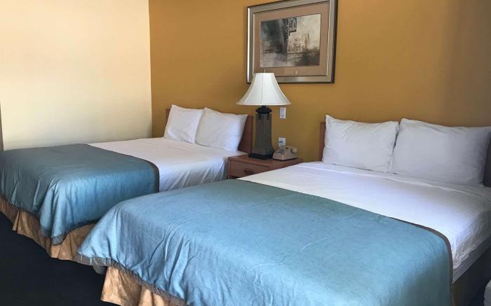 Travelodge by Wyndham Albuquerque East