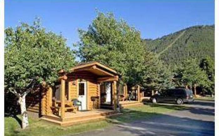 Elk Country Inn