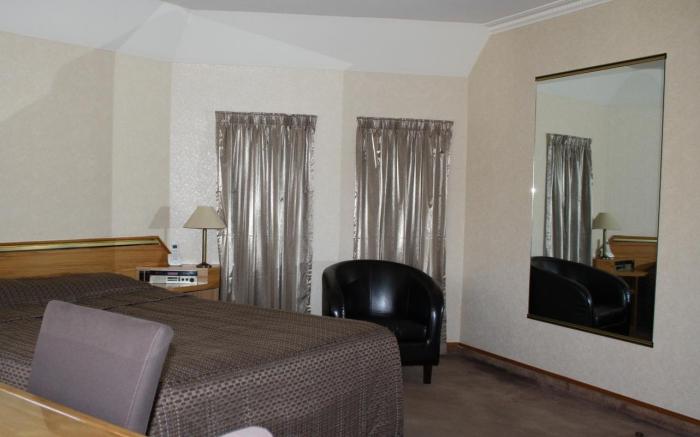 Fitzherbert Castle Motel