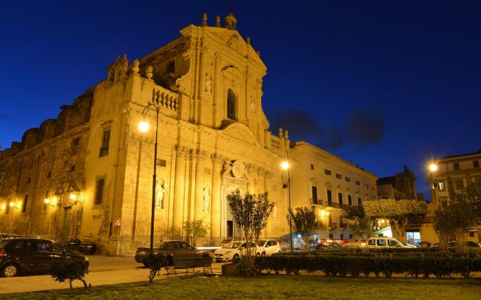 Residence Torremuzza - Charming House In The Heart Of Palermo with a lovely view