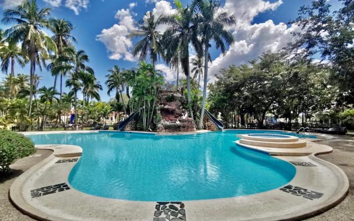 San Remigio Beach Club Hotel