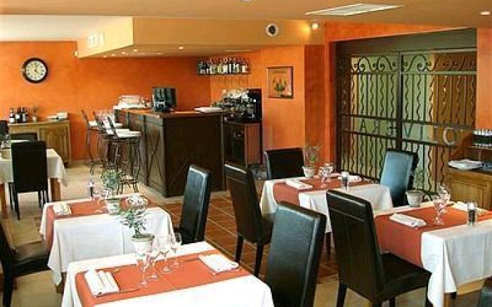 Hotel Restaurant Le Gardon - Pont du Gard