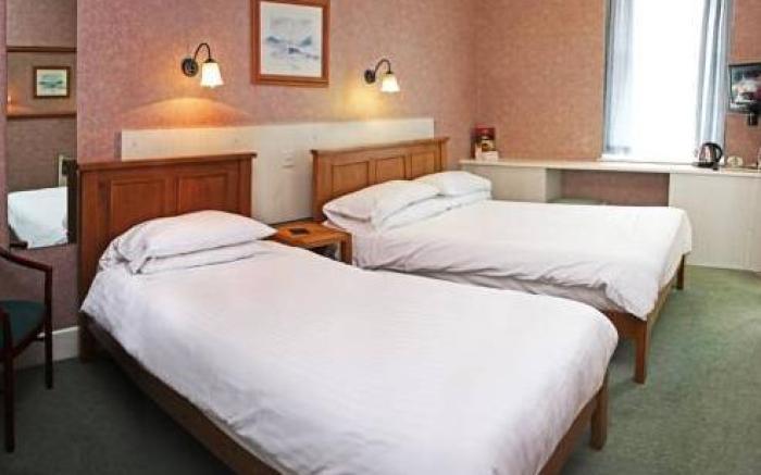 The Raven Hotel