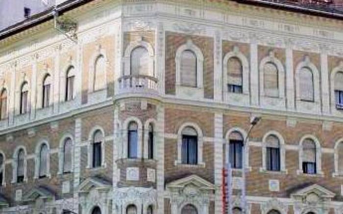 Centrooms House