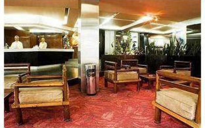 Hotel Universo