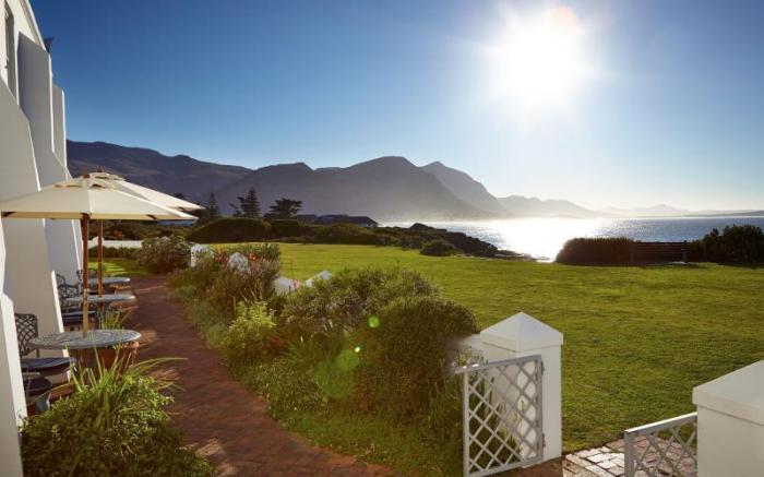 The Marine-Hermanus Hotel
