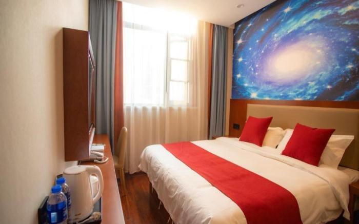 Shell Hotel Luoyang Luanchuan County Laojunshan Dizhi Square