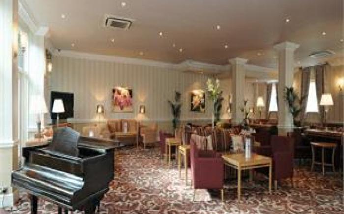 Palm Court Hotel