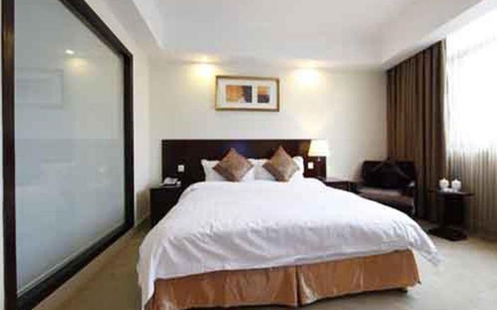GreenTree Inn Chengdu high-tech Development West Zone Shidai Tian Street Express Hotel