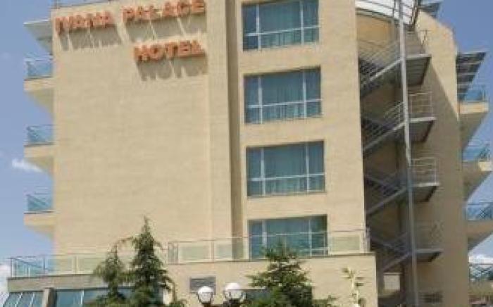 Ivana Palace Hotel - Free Parking