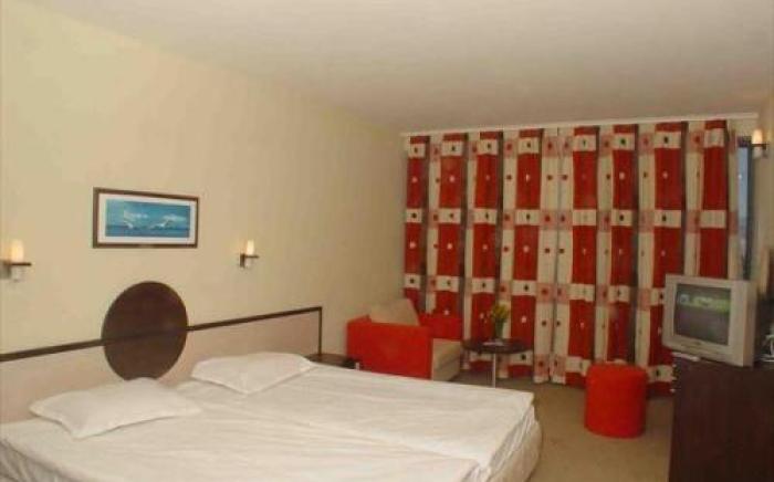 Smartline Meridian Hotel