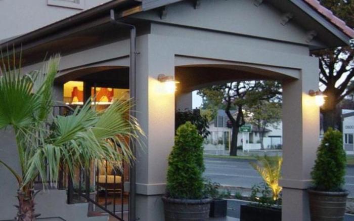 Terra Vive Luxury Suites and Apartments