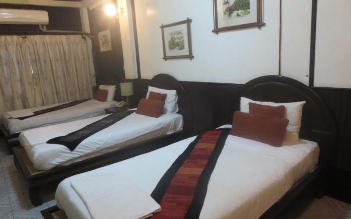 New Lao Paris Hotel