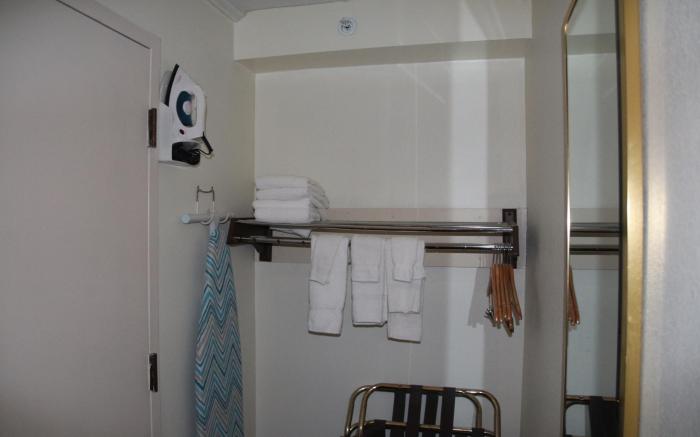 Bedford Plaza Hotel