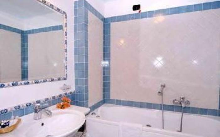 Hotel Bougainville
