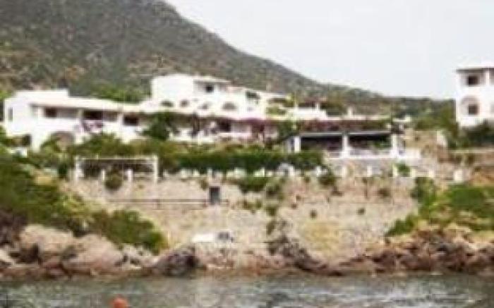 La Piazza Luxury Hotel & Spa