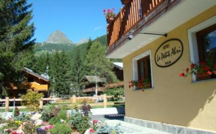 Hotel Le Petit Abri