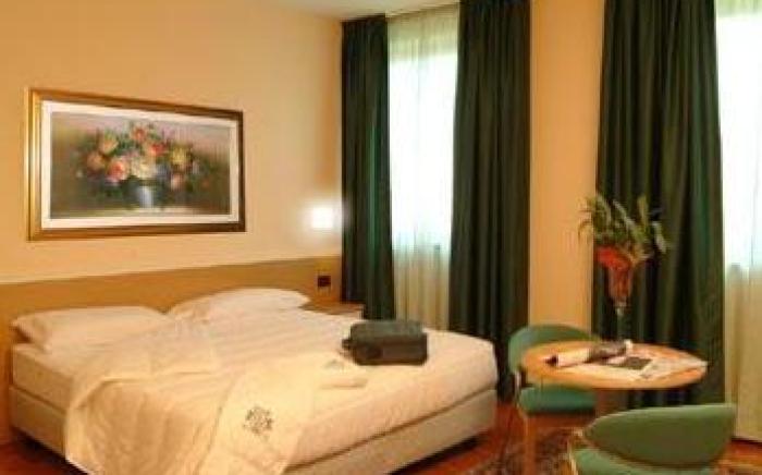 Hotel Torresi