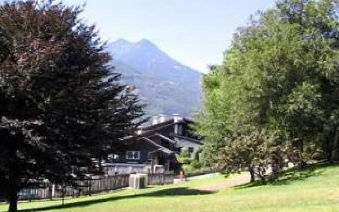Hotel Village