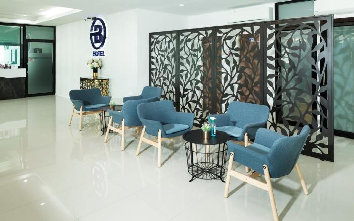 B Hotel