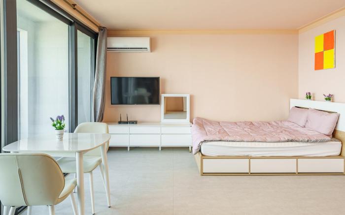 Youngduk Cube Pension