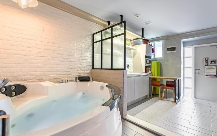 Gosung Christmas Pension